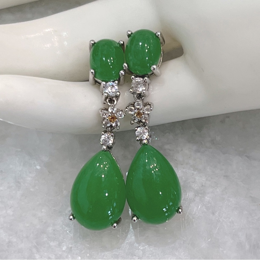Green Jade Sterling Silver Multigemstone Floral Drop Earrings